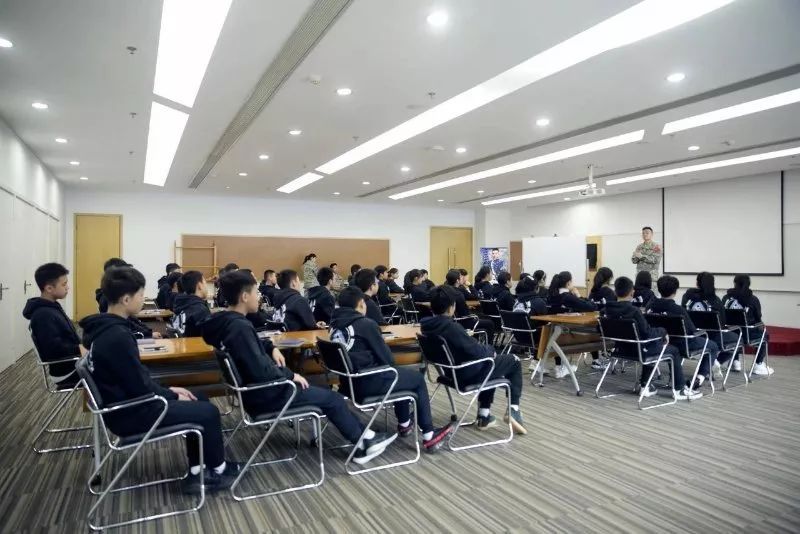 如何通过团队协作策略提升整体篮球水平_0