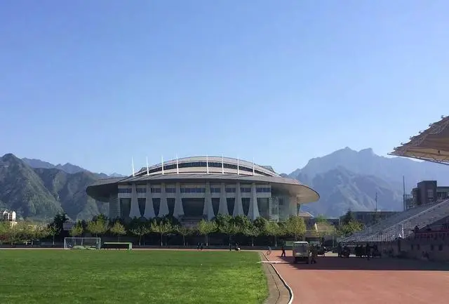 篮球力量训练计划表图片_1